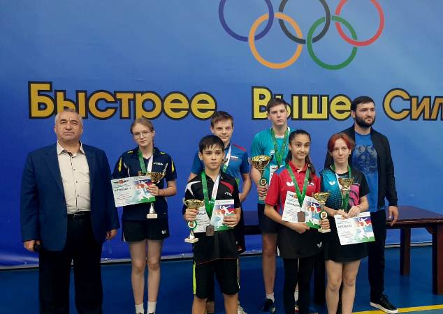 В Нальчике прошел международный турнир по настольному теннису среди мальчиков и девочек