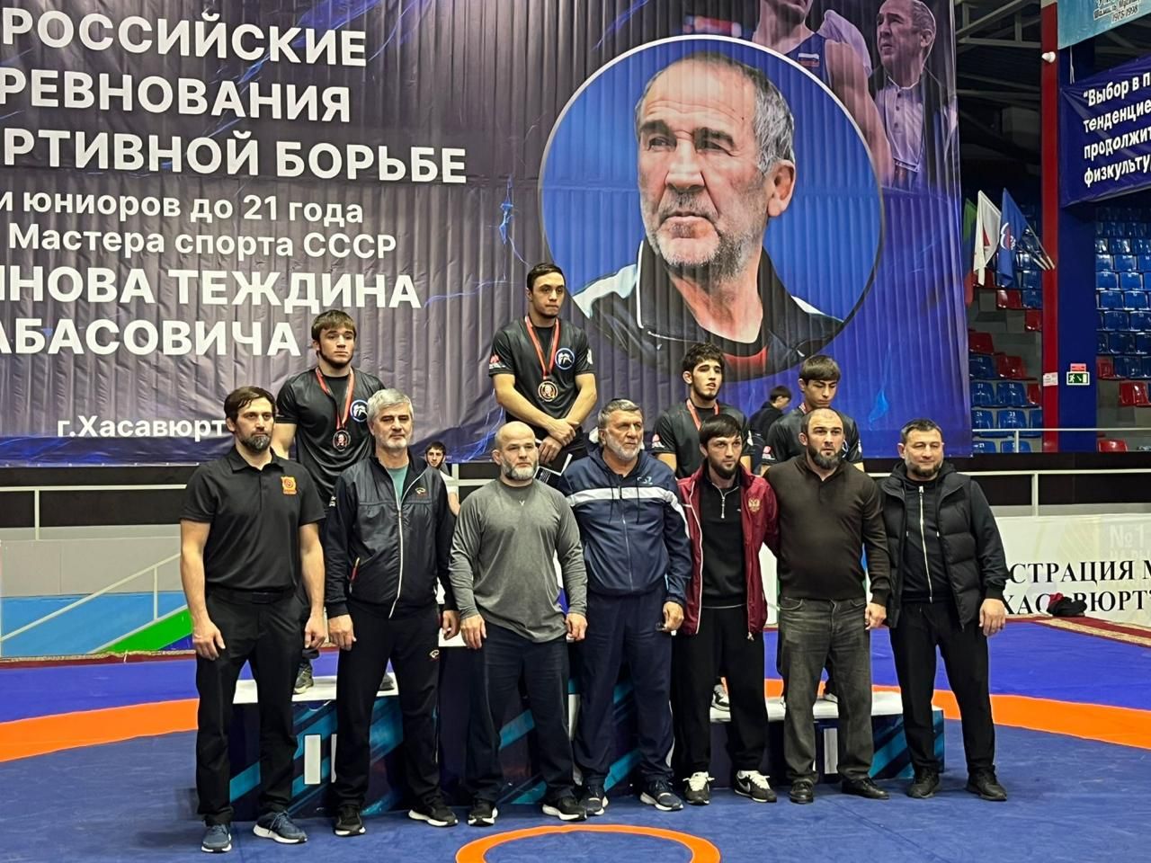 Всероссийский турнир по спортивной борьбе памяти мастера спорта СССР Течении Гусейнова прошел в Хасавюрте 