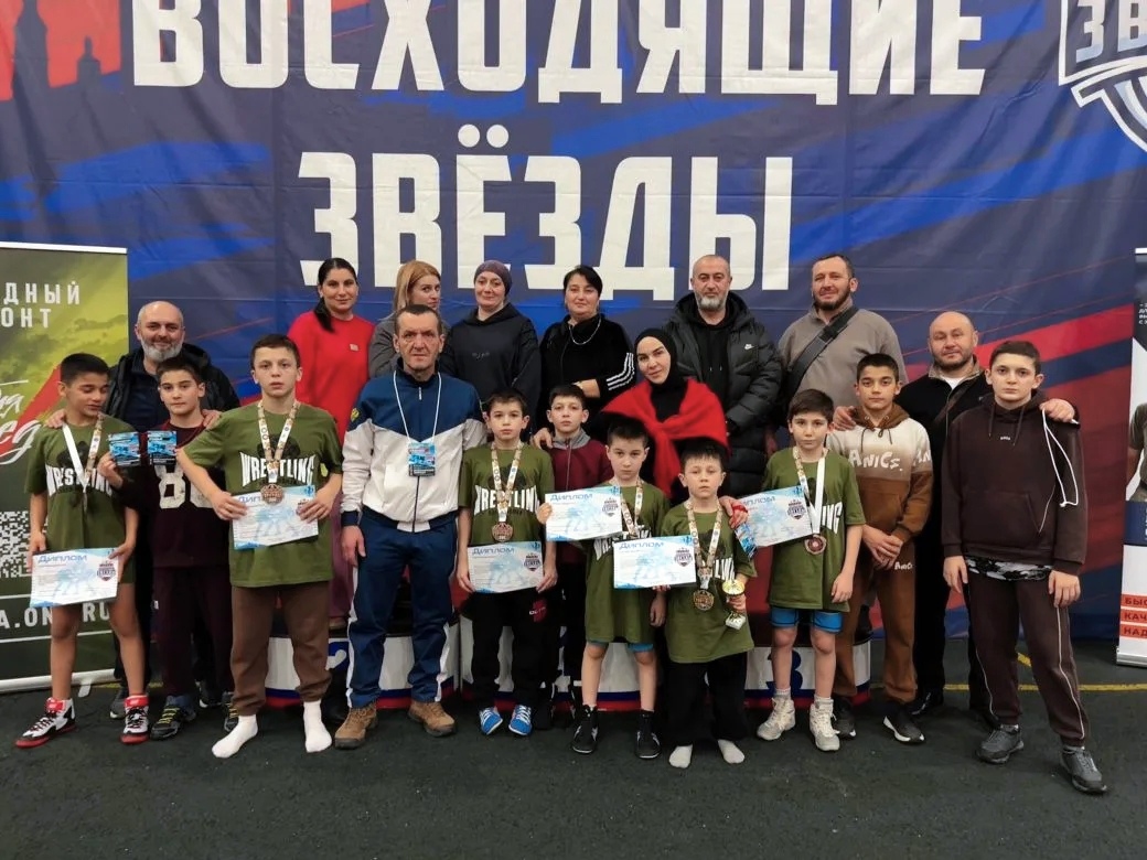 В Санкт-Петербурге прошел Межмуниципальный турнир по греко-римской "ВОСХОДЯЩИЕ ЗВЁЗДЫ"