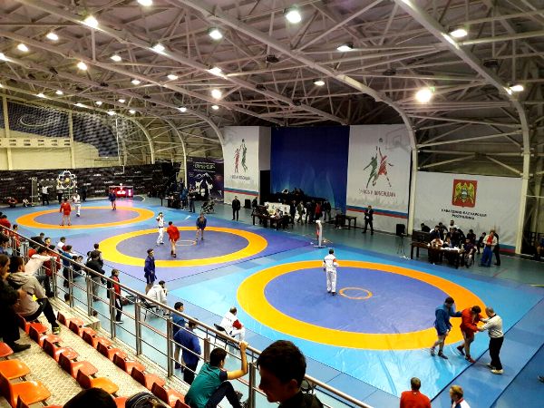 Пять медалей завоевали росгвардейцы КБР на чемпионате СКФО по самбо