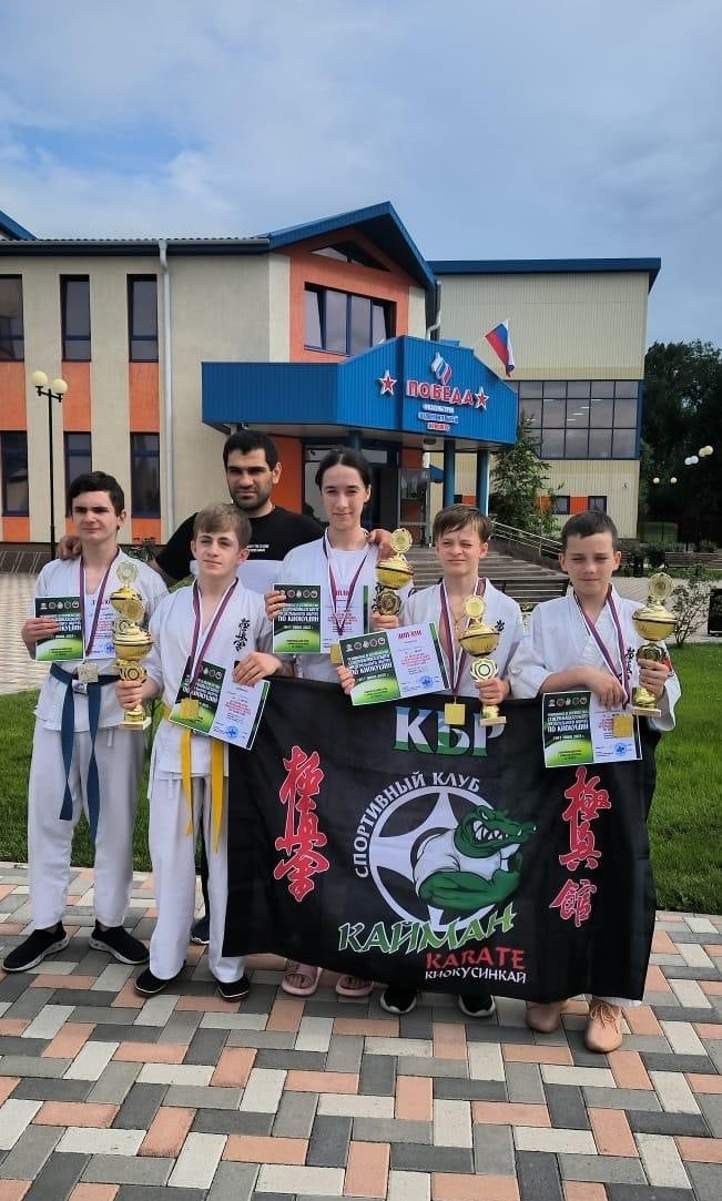 В Ставропольском крае прошли Чемпионат и Первенство СКФО по каратэ киокушинкай
