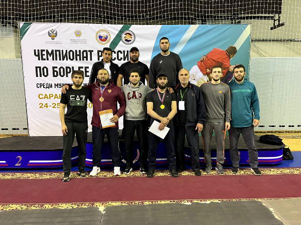 В Саранске прошел чемпионат России по борьбе на поясах