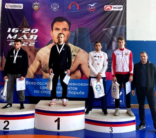 У борцов КБР две бронзы студенческого чемпионата России